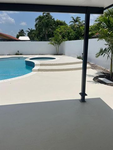 14721 SW 170th Ter, Miami, FL 33187