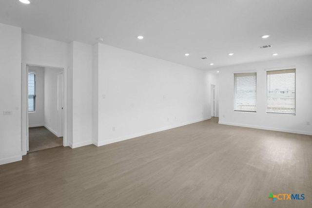 247 Flathead ST NE, New Braunfels, TX 78130