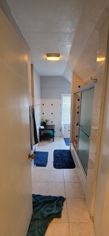 14-16 Vara Lane 14, Needham, MA 02494