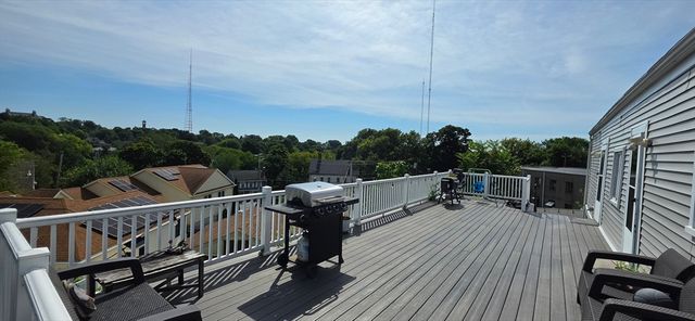 14-16 Vara Lane 14, Needham, MA 02494