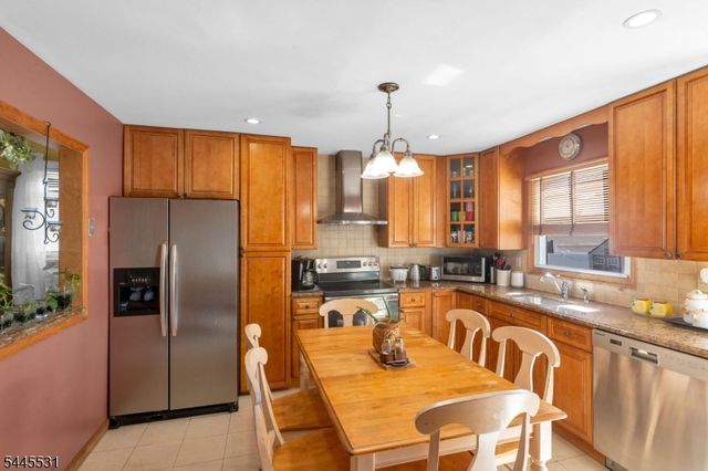 641 Palisade Rd, Union Twp., NJ 07083