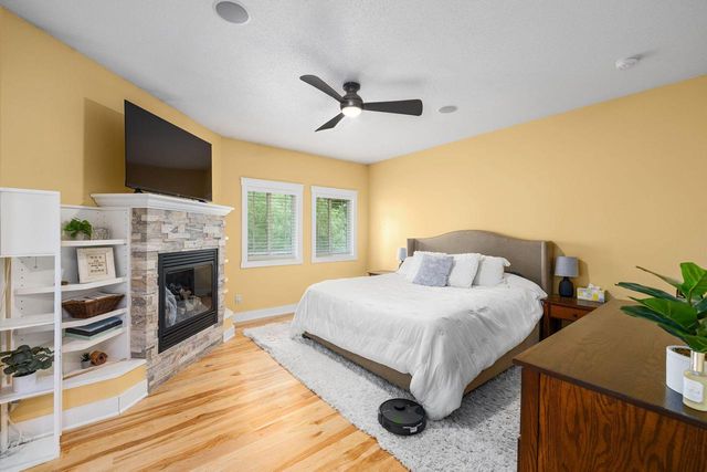 N2067 County Road F, La Crosse, WI 54601