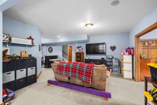 N2067 County Road F, La Crosse, WI 54601