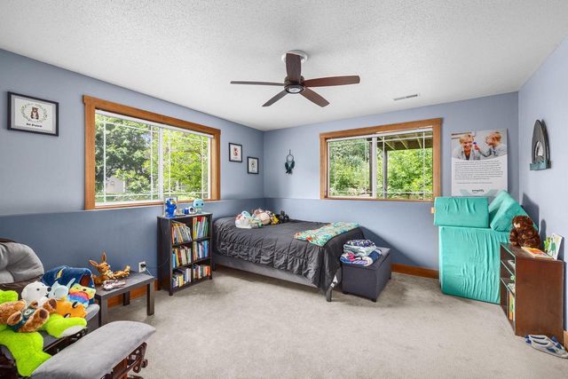 N2067 County Road F, La Crosse, WI 54601