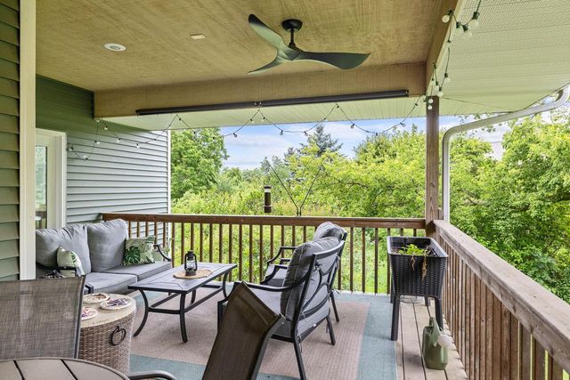 N2067 County Road F, La Crosse, WI 54601