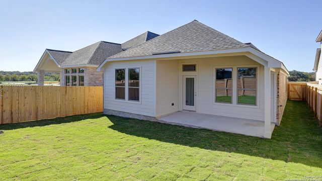1560 Alsatian Avenue, San Antonio, TX 78253