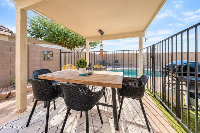 9014 S 10TH Street, Phoenix, AZ 85042