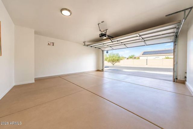 9014 S 10TH Street, Phoenix, AZ 85042