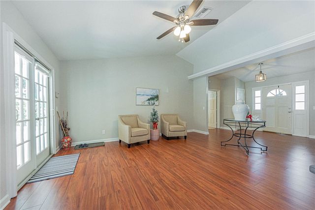 2225 Silver Sands Court, Vero Beach, FL 32963