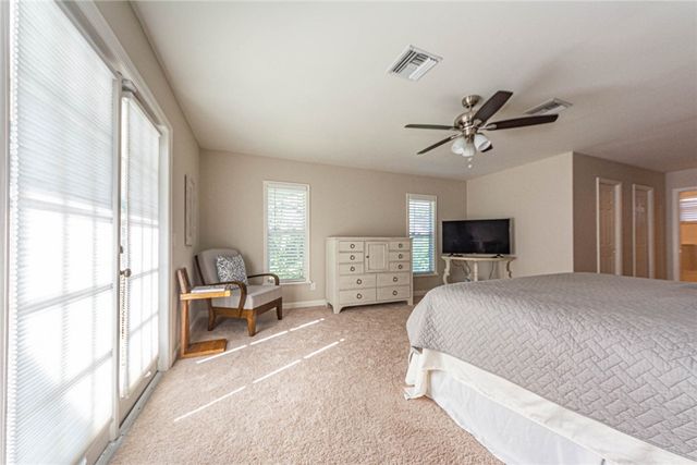 2225 Silver Sands Court, Vero Beach, FL 32963