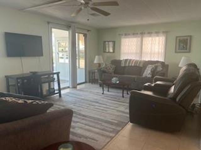 5389 NW 3rd Avenue, Deerfield Beach, FL 33064