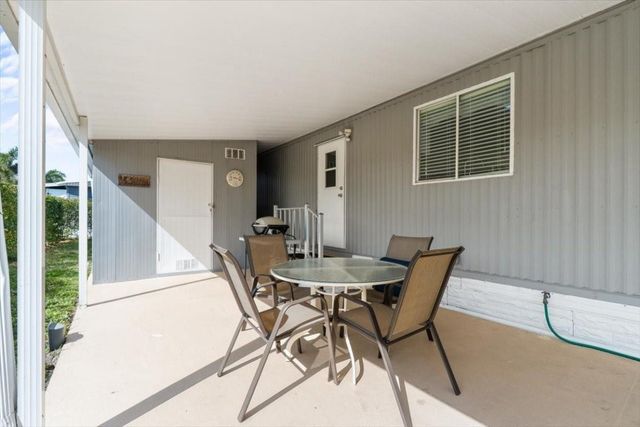 5389 NW 3rd Avenue, Deerfield Beach, FL 33064