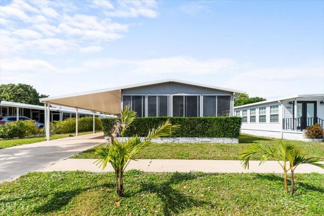 5389 NW 3rd Avenue, Deerfield Beach, FL 33064