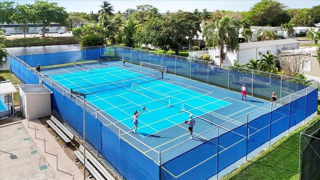 5389 NW 3rd Avenue, Deerfield Beach, FL 33064