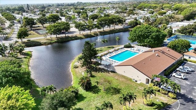 5389 NW 3rd Avenue, Deerfield Beach, FL 33064