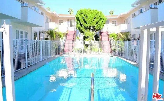 1027 20th Street G, Santa Monica, CA 90403