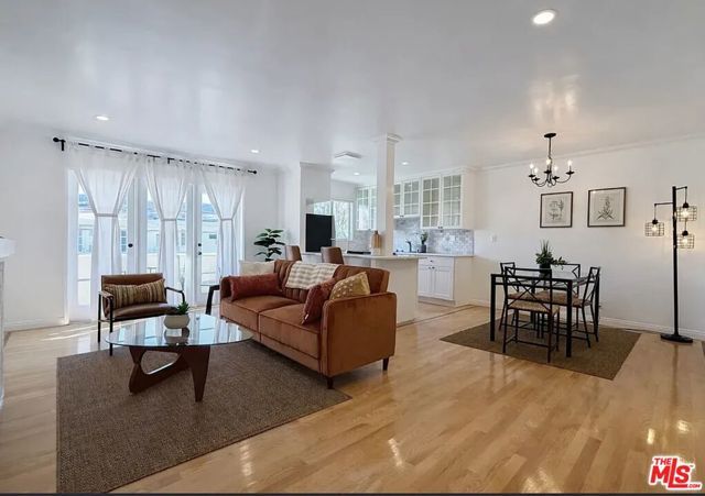 1027 20th Street G, Santa Monica, CA 90403