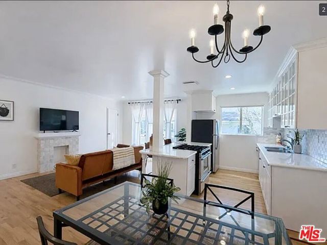 1027 20th Street G, Santa Monica, CA 90403