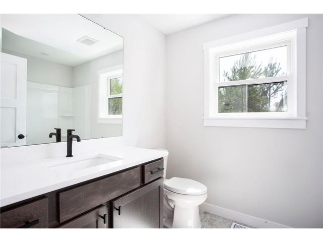 251 Saddle Ridge Lane, River Falls, WI 54022