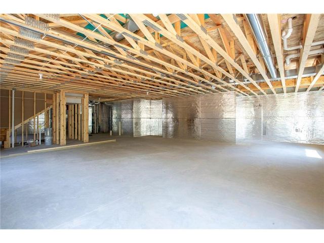 251 Saddle Ridge Lane, River Falls, WI 54022