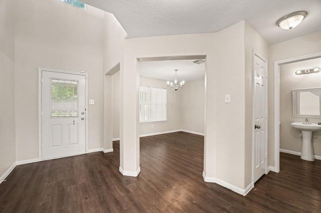 913 Chad, Baytown, TX 77521