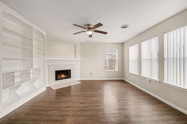 913 Chad, Baytown, TX 77521
