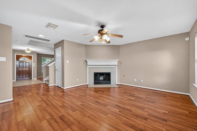2338 Summit Meadow Drive, Houston, TX 77489