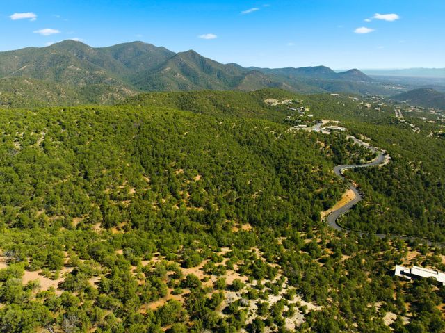 2601 Escondite, Santa Fe, NM 87501