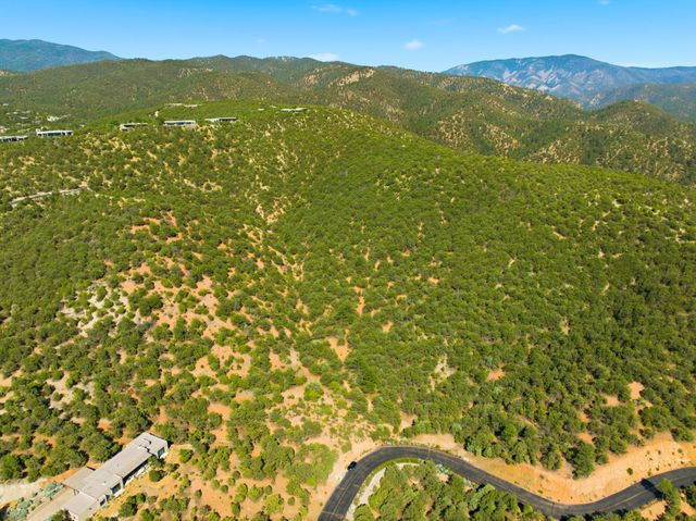 2601 Escondite, Santa Fe, NM 87501