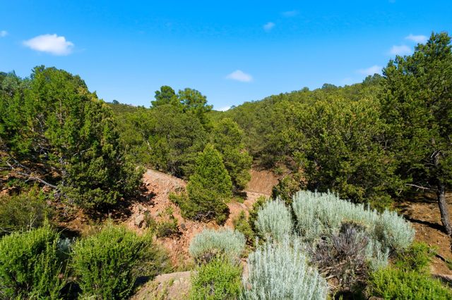 2601 Escondite, Santa Fe, NM 87501