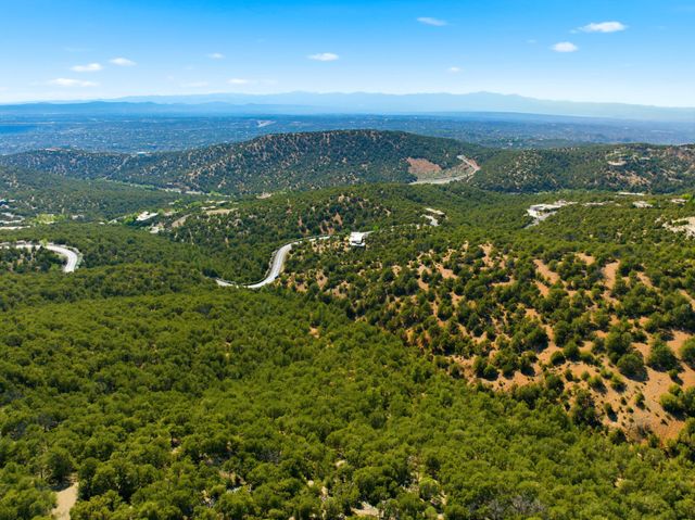 2601 Escondite, Santa Fe, NM 87501