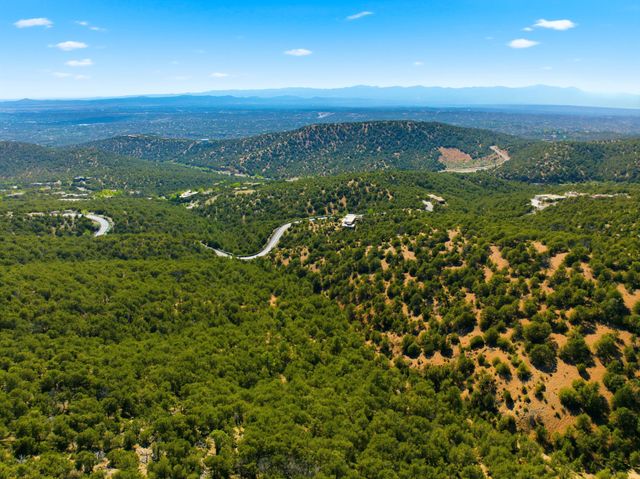 2601 Escondite, Santa Fe, NM 87501