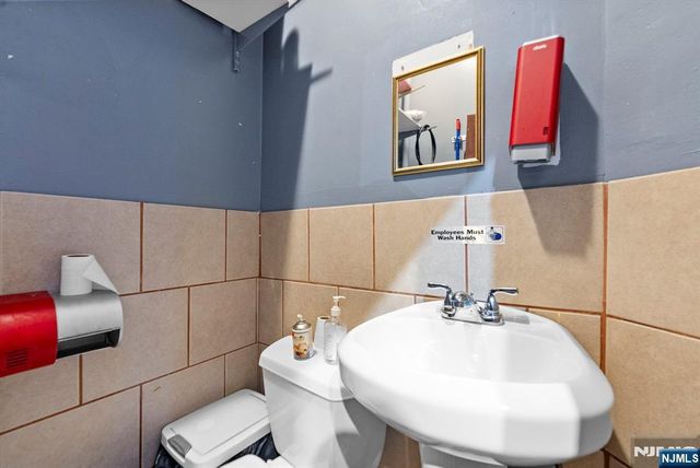 4 Market Street, Passaic, NJ 07055