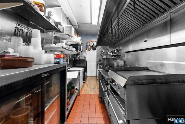 4 Market Street, Passaic, NJ 07055