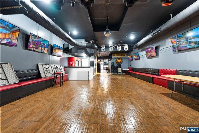 4 Market Street, Passaic, NJ 07055