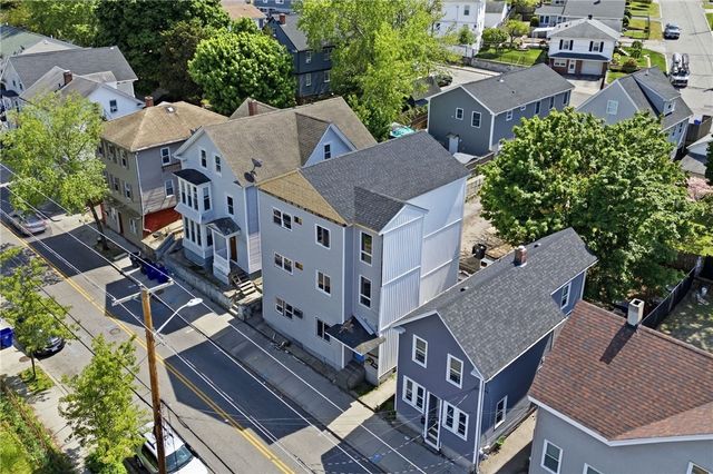 884 Douglas Avenue, Providence, RI 02908