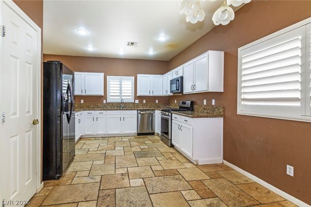 7705 Four Seasons Drive, Las Vegas, NV 89129