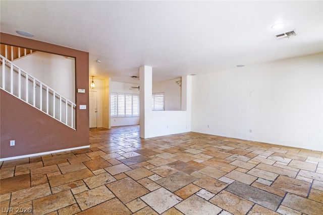 7705 Four Seasons Drive, Las Vegas, NV 89129