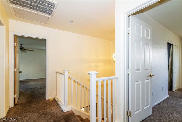7705 Four Seasons Drive, Las Vegas, NV 89129