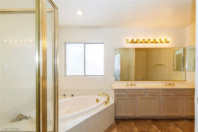 7705 Four Seasons Drive, Las Vegas, NV 89129