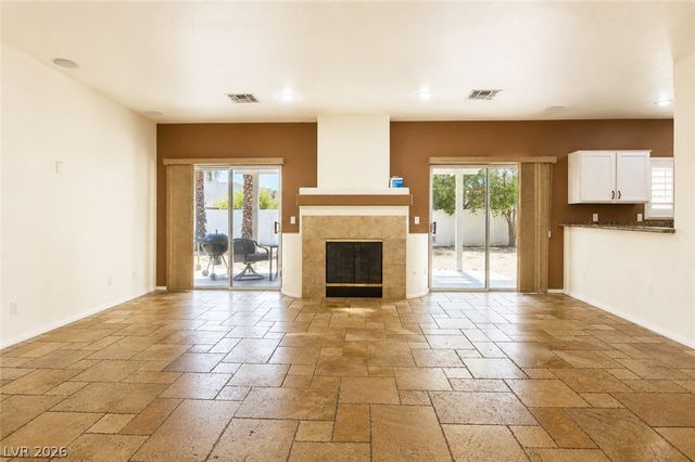 7705 Four Seasons Drive, Las Vegas, NV 89129