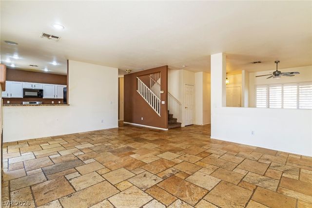 7705 Four Seasons Drive, Las Vegas, NV 89129