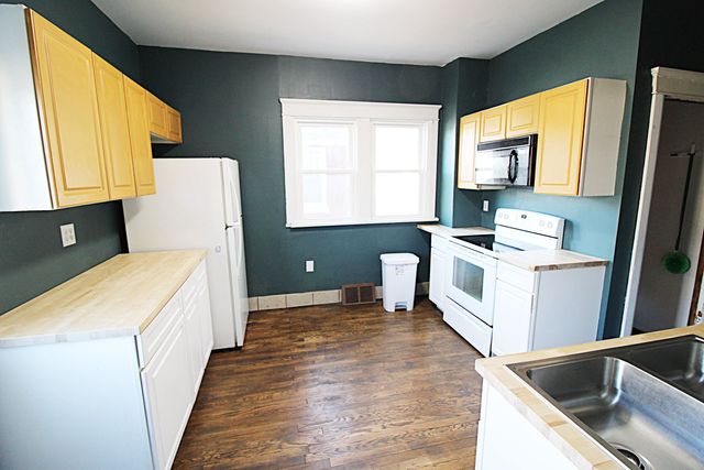 1815 Griswold Street, Port Huron, MI 48060