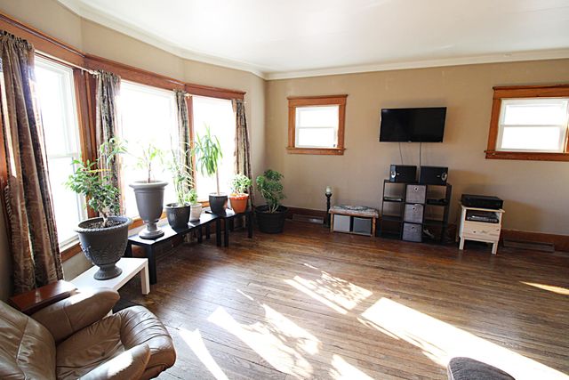 1815 Griswold Street, Port Huron, MI 48060