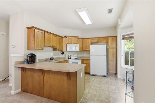 5216 Birch Court, Oakwood, GA 30566