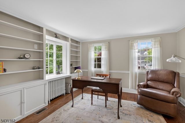 8 Normandie Pl, Cranford Twp., NJ 07016