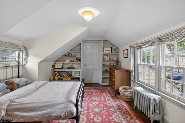 8 Normandie Pl, Cranford Twp., NJ 07016