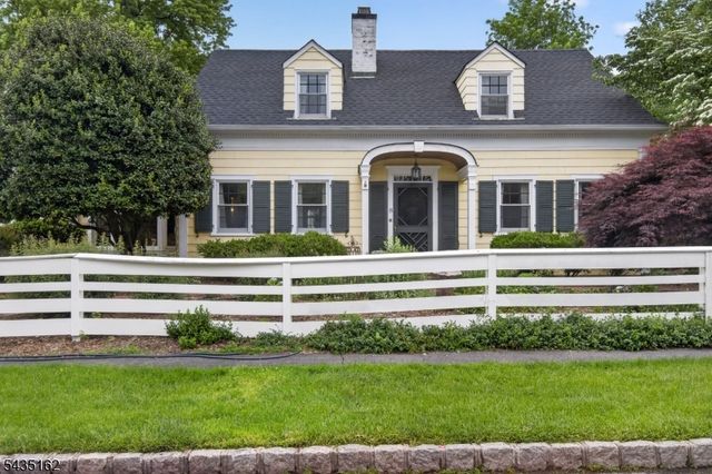 8 Normandie Pl, Cranford Twp., NJ 07016