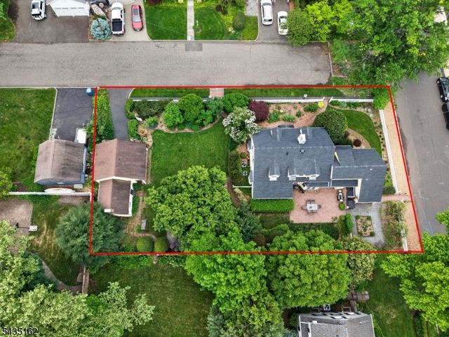 8 Normandie Pl, Cranford Twp., NJ 07016