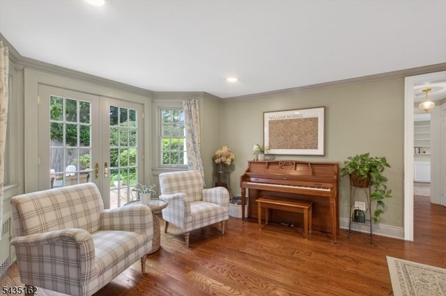 8 Normandie Pl, Cranford Twp., NJ 07016